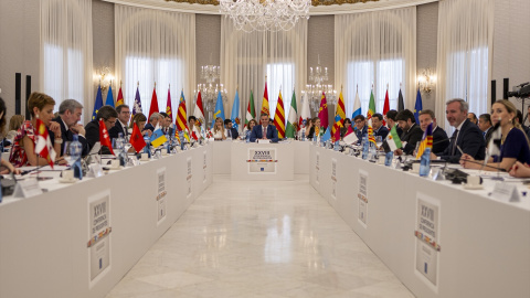 El presidente del Gobierno, Pedro Sánchez, preside la XXVIII Conferencia de Presidentes, en Palau de Pedralbes de Barcelona, a 6 de junio de 2025, en Barcelona El presidente del Gobierno, Pedro Sánchez, preside la XXVIII Conferencia de Presidentes, en Palau de Pedralbes de Barcelona, a 6 de junio de 2025, en Barcelona