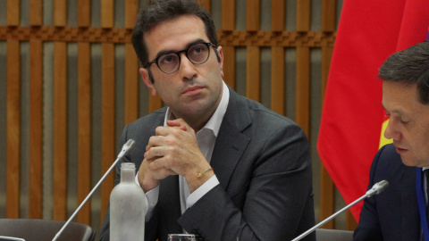 El ministro español de Economía, Carlos Cuerpo, durante su participación en el Foro de París, este miércoles en la capital francesa.