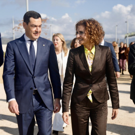 Juan Manuel Moreno y María Jesús Montero, hace unas semanas. Archivo.